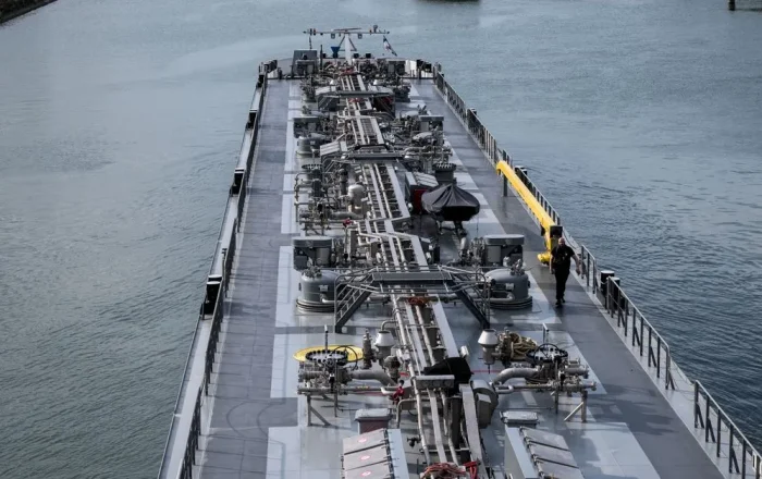 Charging Boat Lithium From the Engine