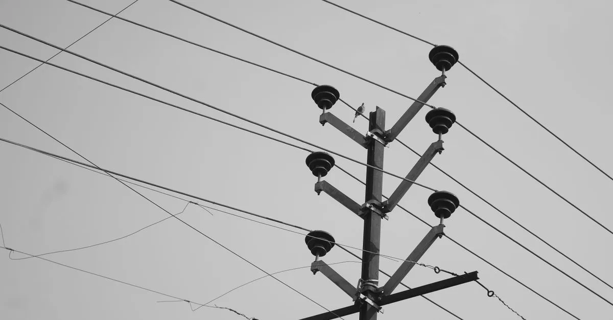 External Regulators for Lithium Charging