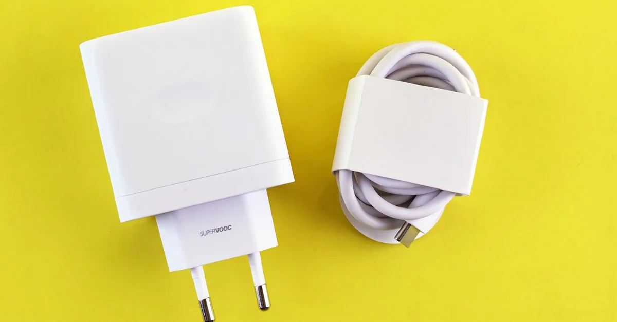 Fast charging cables detail for How Fast Can You Charge LiFePO4?