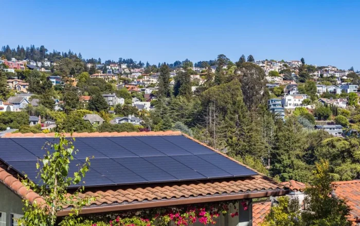 Choosing Solar Panels for an RV Lithium Bank