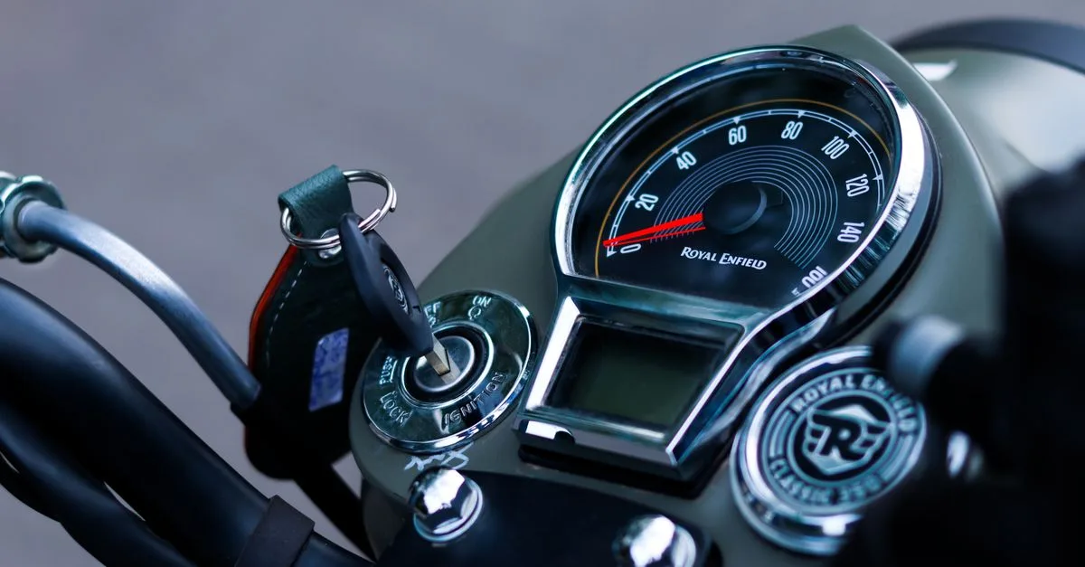 Ignition switch wiring detail for The DC-DC Ignition Wire, Explained